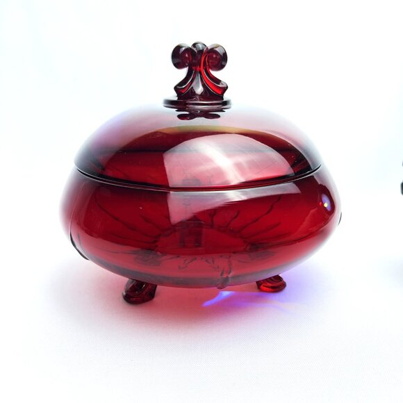 Viking Glass Epic Ruby Red Covered Dish UV Glow Hand Blown Vintage Candy Jar - Picture 11 of 11
